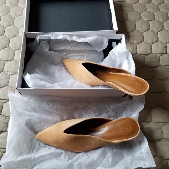 Halston fine suede mules - Picture 7 of 7